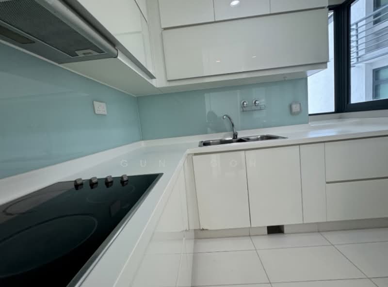 Soleil @ Sinaran, 6 Sinaran Drive, 3 Bedrooms, 1,098 sqft, Condominium For Rent, by Guna Goh, 500096458 - Kitchen - PropertyGuru.com.sg