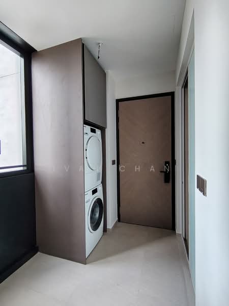 Perfect Ten Condominium For Sale at S$ 4,500,000 | PropertyGuru Singapore - Entrance