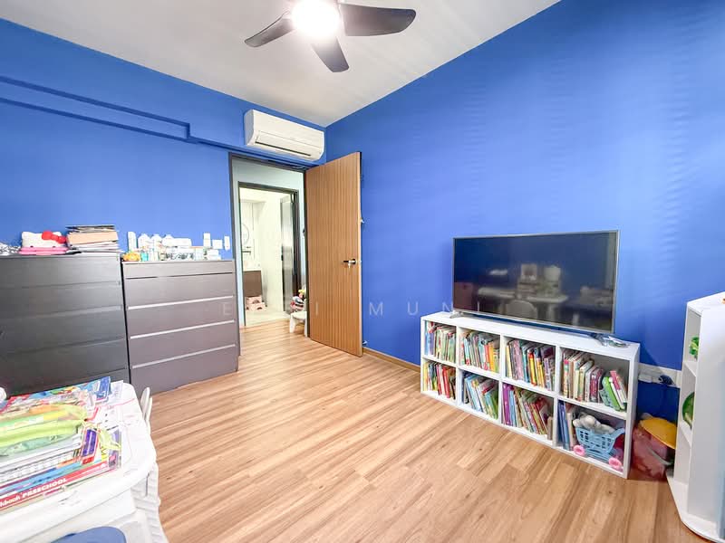 619A Tampines Street 61, 619A Tampines Street 61, 3 Bedrooms, 1,216 sqft, HDB Flat For Sale, by Elfi Muni, 500096486 - Bedroom - PropertyGuru.com.sg