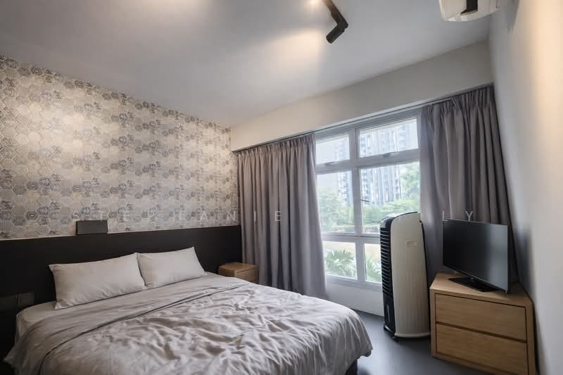 875B Tampines Street 86 HDB Flat For Sale at S$ 720,000 | PropertyGuru Singapore - Bedroom