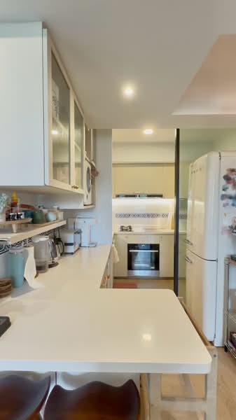 93 Dawson Road HDB Flat For Sale at S$ 1,700,000 | PropertyGuru Singapore - Kitchen