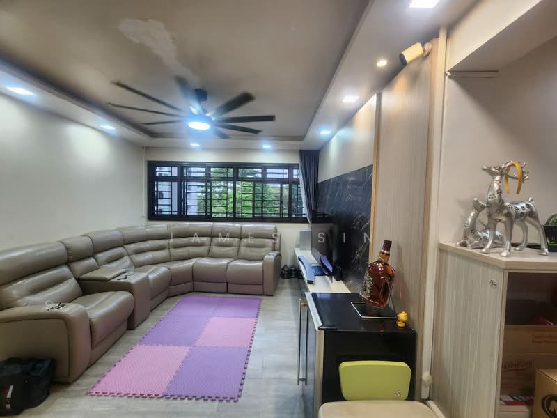 53 Geylang Bahru HDB Flat For Sale at S$ 768,000 | PropertyGuru Singapore - Living Room