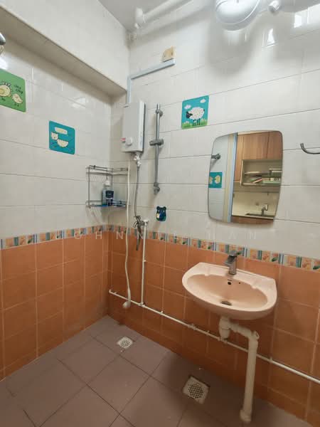 For Rent - 325B Sengkang East Way