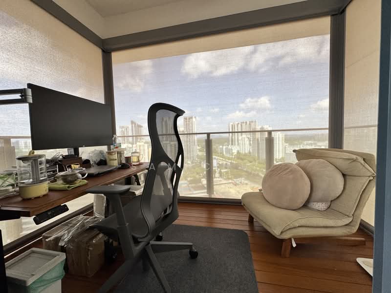 SkySuites 17, 17 Jalan Rajah, 3 Bedrooms, 1,066 sqft, Apartment For Rent, by Sam Chu, 500096550 - Study - PropertyGuru.com.sg