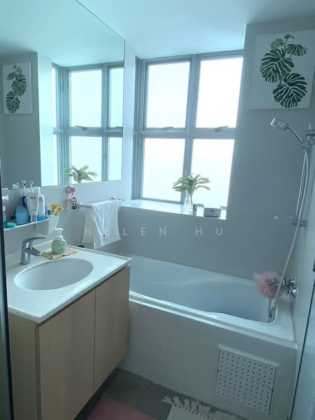 Bishan Loft Condominium For Sale at S$ 2,200,000 | PropertyGuru Singapore - Bathroom