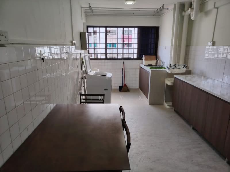 504 Ang Mo Kio Avenue 8, 504 Ang Mo Kio Avenue 8, 2 Bedrooms, 732 sqft, HDB Flat For Rent, by Lim Y X, 500096564 - Kitchen - PropertyGuru.com.sg