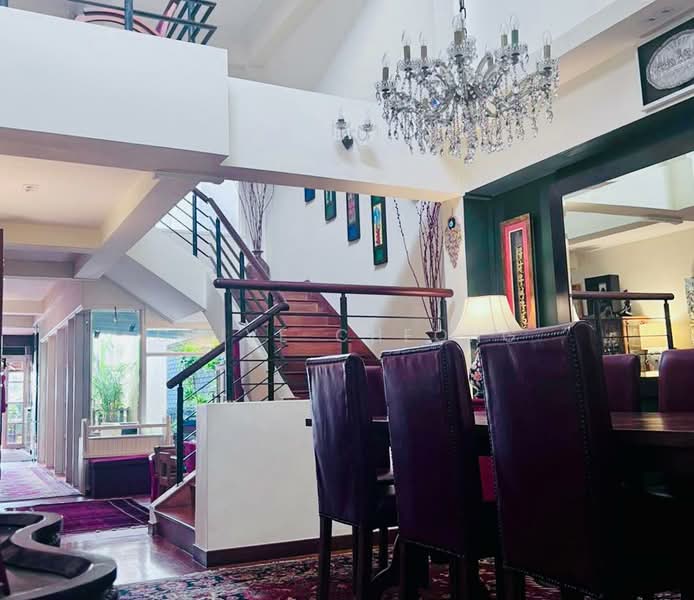 Crowhurst drive Semi-Detached House For Sale at S$ 8,300,000 | PropertyGuru Singapore - Interior