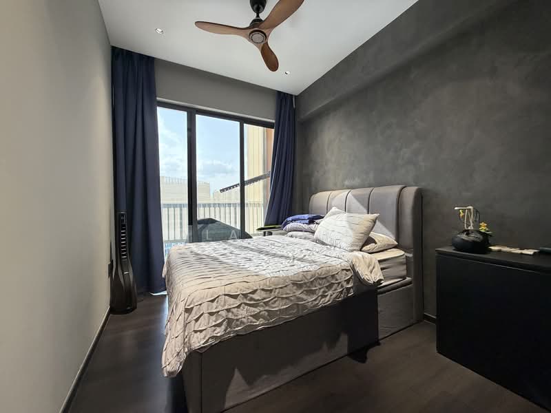 Coco Palms Condominium For Sale at S$ 4,150,000 | PropertyGuru Singapore - Bedroom