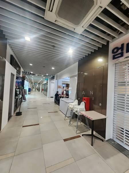 NEWest, 1 West Coast Drive, 151 sqft, Shop / Shophouse For Sale, by Wong Yan Ling, 500096613 - Corridor - CommercialGuru.com.sg