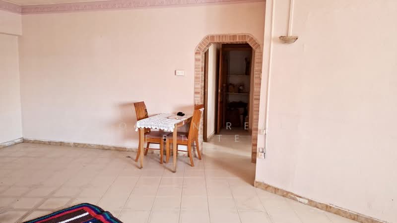 137 Lorong Ah Soo HDB Flat For Sale at S$ 550,000 | PropertyGuru Singapore