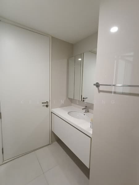 Sky Habitat Condominium For Sale at S$ 1,468,000 | PropertyGuru Singapore - Bathroom