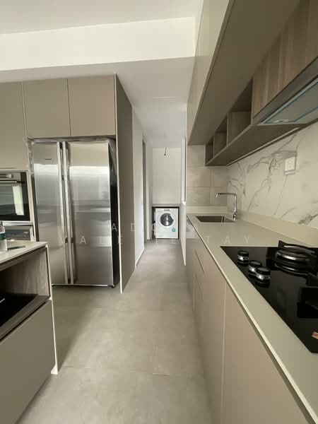 Verdale Condominium For Sale at S$ 3,250,000 | PropertyGuru Singapore - Kitchen