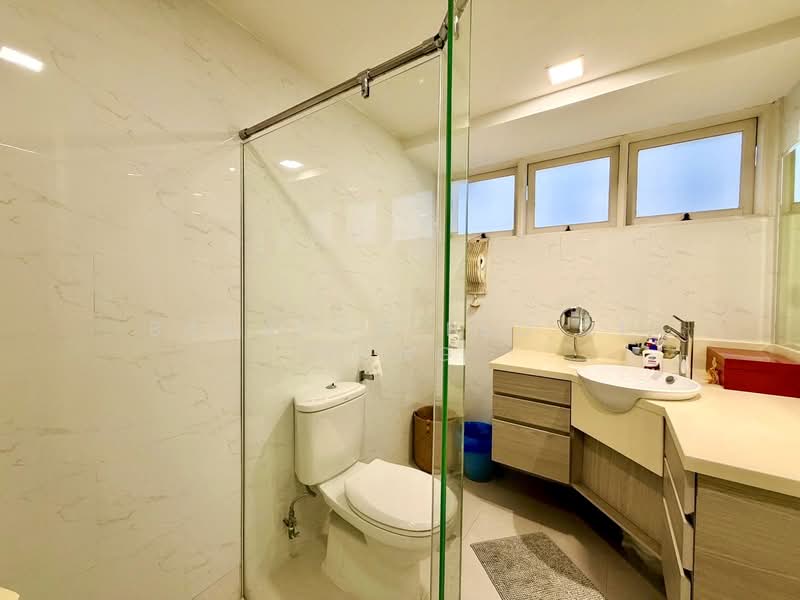 Serangoon Gardens Semi D House For Sale Semi-Detached House For Sale at S$ 8,300,000 | PropertyGuru Singapore - Bathroom