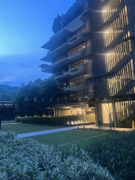 Midwood Condominium For Sale at S$ 1,648,800 | PropertyGuru Singapore - Condo calmness-  night view