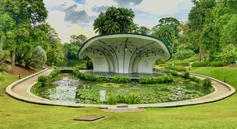 D11 RARE REGULAR PLOT SUIT REBUILD. JEAN 93571119 Semi-Detached House For Sale at S$ 11,200,000 | PropertyGuru Singapore - Exterior