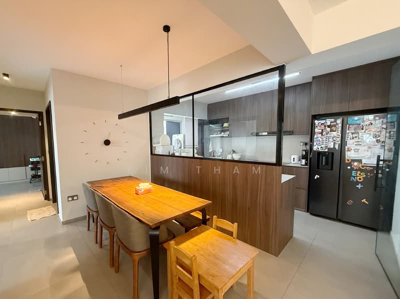 153C Bedok South Road HDB Flat For Sale at S$ 1,350,000 | PropertyGuru Singapore - Kitchen