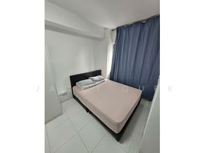 For Rent - Lucky Plaza