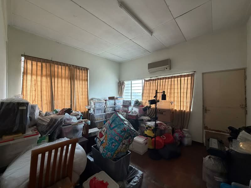 Sommerville Road, Sommerville Road, 5 Bedrooms, 3,000 sqft, Semi-Detached House For Rent, by Ng Gek Chong (黄岳聪), 500096682 - PropertyGuru.com.sg