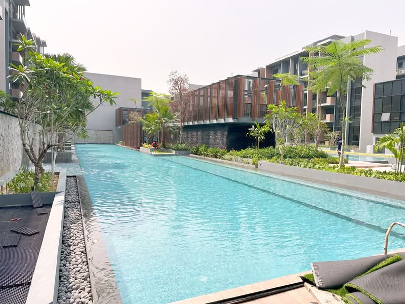 Kent Ridge Hill Residences, 52 South Buona Vista Road, 4 Bedrooms, 1,927 sqft, Condominium For Rent, by Ken Lee, 500096683 - Main lap pool - PropertyGuru.com.sg