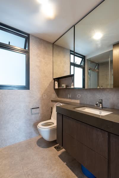 Avenue South Residence Condominium For Sale at S$ 2,530,000 | PropertyGuru Singapore - Bathroom