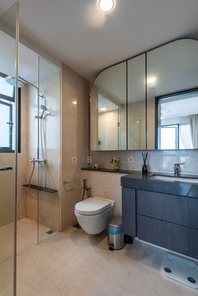 Avenue South Residence Condominium For Sale at S$ 2,530,000 | PropertyGuru Singapore - Bathroom