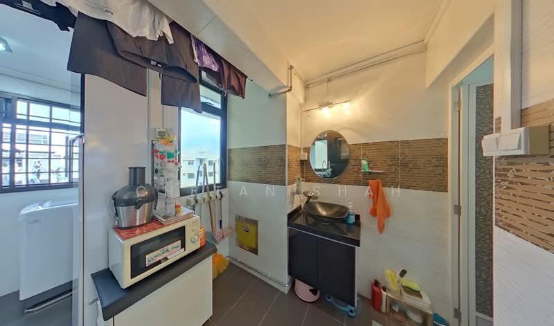 81 Commonwealth Close, 81 Commonwealth Close, 2 Bedrooms, 646 sqft, HDB Flat For Sale, by Chetan Shah, 500096687 - Bathroom - PropertyGuru.com.sg