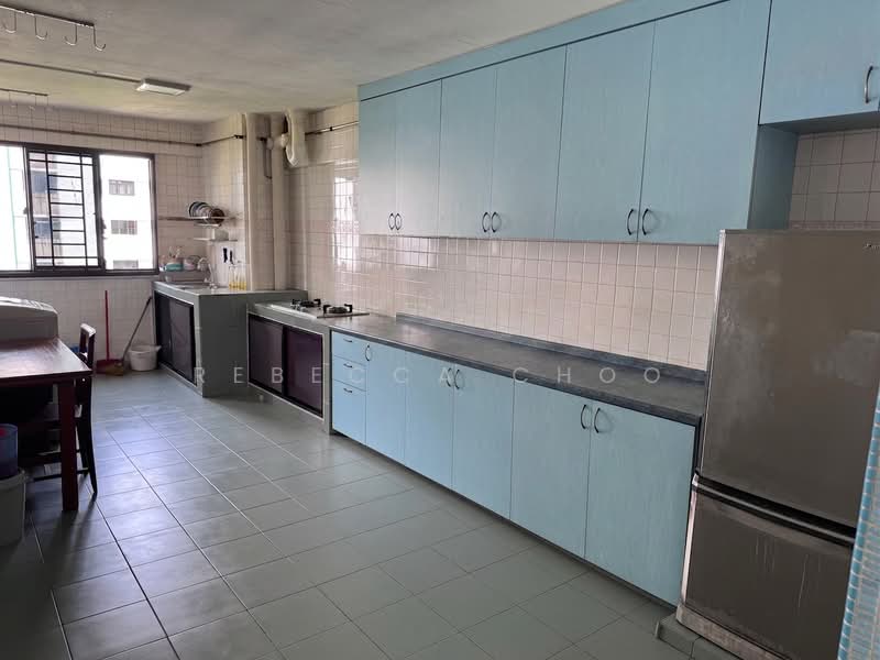 518 Bedok North Avenue 2, 518 Bedok North Avenue 2, 3 Bedrooms, 990 sqft, HDB Flat For Sale, by Rebecca Choo, 500096712 - Kitchen - PropertyGuru.com.sg