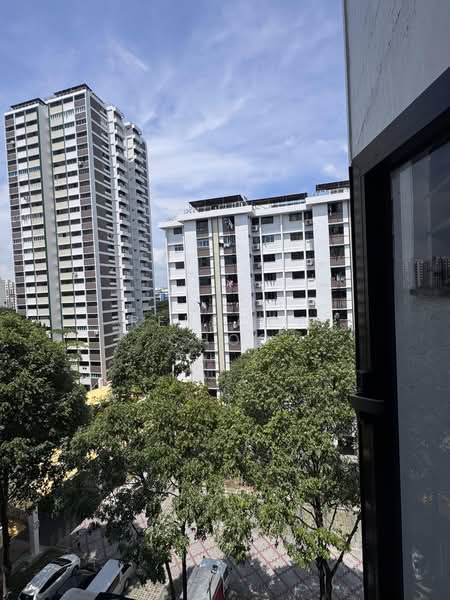518 Bedok North Avenue 2, 518 Bedok North Avenue 2, 3 Bedrooms, 990 sqft, HDB Flat For Sale, by Rebecca Choo, 500096712 - Exterior - PropertyGuru.com.sg