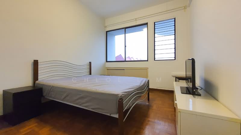 Lakepoint Condo Condominium For Sale at S$ 1,180,000 | PropertyGuru Singapore - Bedroom