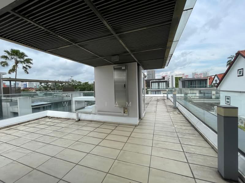 Dunsfold Drive, , 6 Bedrooms, 6,100 sqft, Bungalow House For Rent, by William Tan, 500096723 - Exterior - PropertyGuru.com.sg
