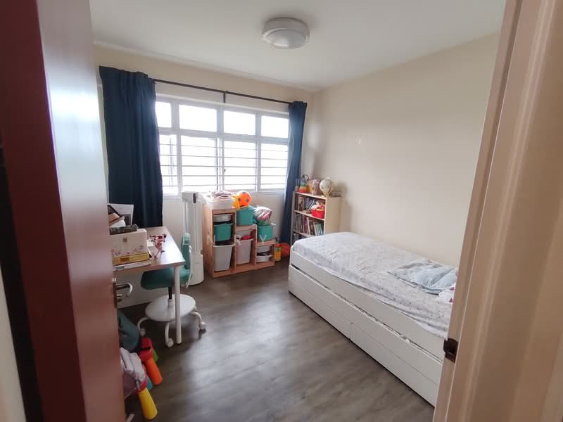 812B Choa Chu Kang Avenue 7, 812B Choa Chu Kang Avenue 7, 3 Bedrooms, 1,001 sqft, HDB Flat For Sale, by Henry Chia, 500096724 - PropertyGuru.com.sg
