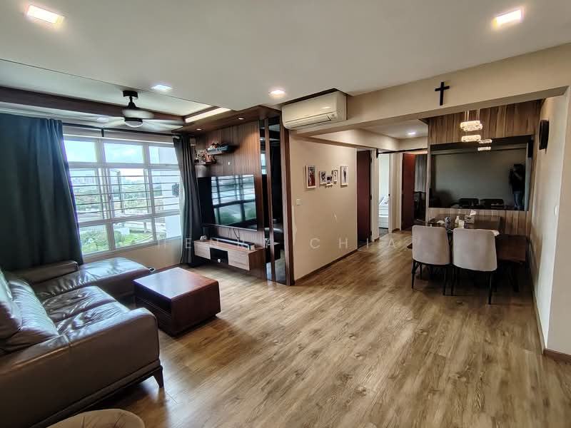 812B Choa Chu Kang Avenue 7, 812B Choa Chu Kang Avenue 7, 3 Bedrooms, 1,001 sqft, HDB Flat For Sale, by Henry Chia, 500096724 - PropertyGuru.com.sg