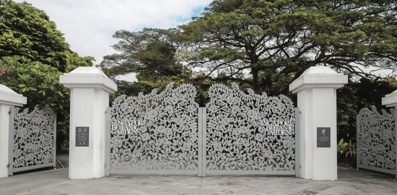 Ultra Luxury Brand New Bungalow in Mount Sinai Detached House For Sale at S$ 18,500,000 | PropertyGuru Singapore - Exterior