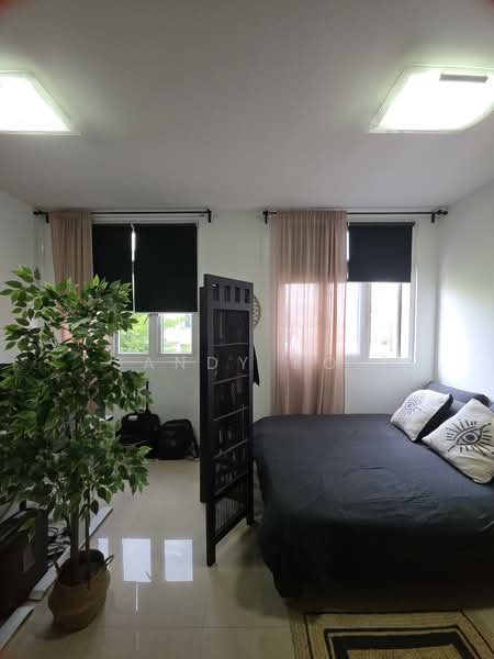C.H.E.A.P STUDIO FOR RENT! HEART OF JOO CHIAT, , Studio, 463 sqft, Apartment For Rent, by Sandy Koh, 500096733 - Bedroom - PropertyGuru.com.sg