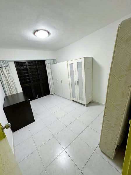 520 Woodlands Drive 14, 520 Woodlands Drive 14, 4 Bedrooms, 1,345 sqft, HDB Flat For Rent, by Judy Liu, 500096736 - Bedroom - PropertyGuru.com.sg