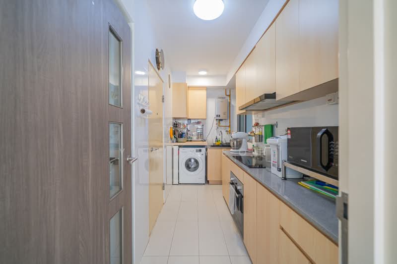 530C Pasir Ris Drive 1, 530C Pasir Ris Drive 1, 3 Bedrooms, 1,130 sqft, HDB Flat For Sale, by Yuki Yeoh, 500096738 - Kitchen - PropertyGuru.com.sg