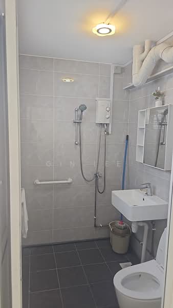 124 Simei Street 1, 124 Simei Street 1, 3 Bedrooms, 904 sqft, HDB Flat For Rent, by Gin Lee, 500096754 - PropertyGuru.com.sg