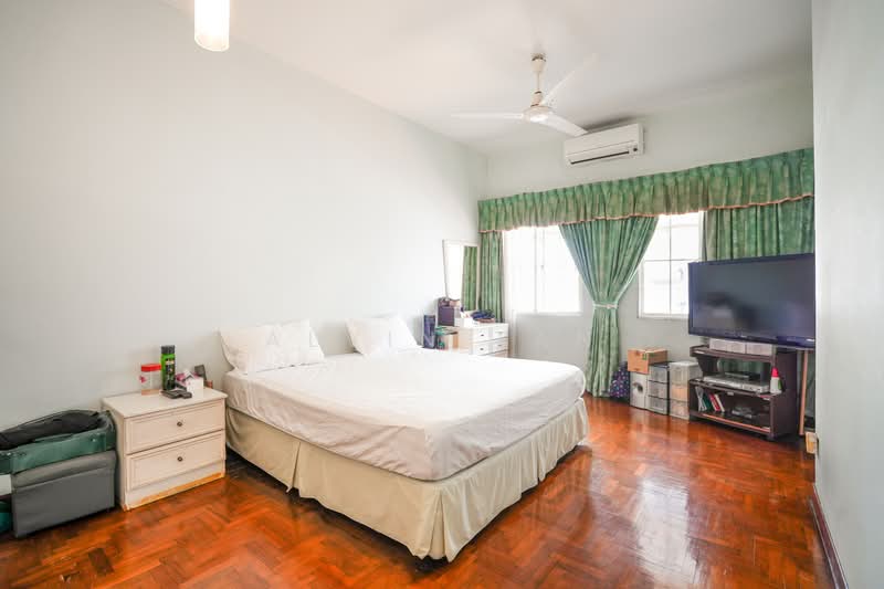 JALAN SIMPANG BEDOK, JALAN PARI BURONG, Semi-Detached House For Sale at S$ 5,800,000 | PropertyGuru Singapore - Bedroom