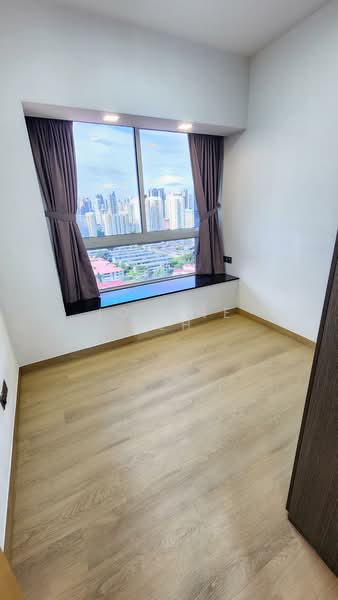 The Regency at Tiong Bahru Condominium For Sale at S$ 3,450,000 | PropertyGuru Singapore - View