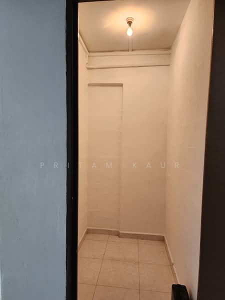 117 Potong Pasir Avenue 1, 117 Potong Pasir Avenue 1, 2 Bedrooms, 721 sqft, HDB Flat For Sale, by Pritam Kaur, 500096768 - Store - PropertyGuru.com.sg
