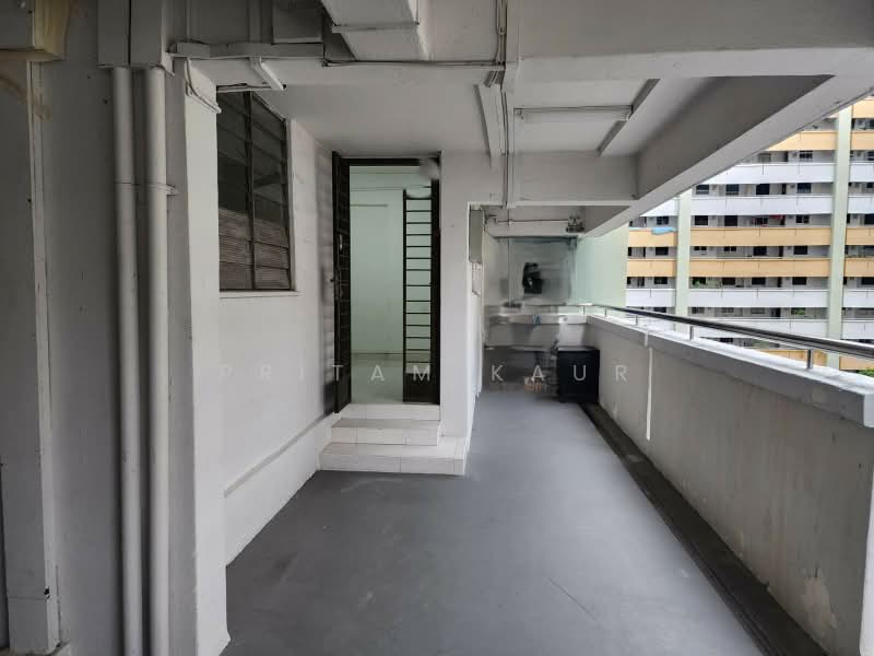 117 Potong Pasir Avenue 1, 117 Potong Pasir Avenue 1, 2 Bedrooms, 721 sqft, HDB Flat For Sale, by Pritam Kaur, 500096768 - Entrance - PropertyGuru.com.sg