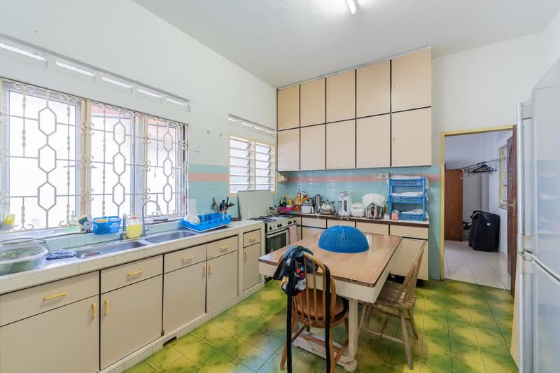 21000sqft, GCB Chancery, Rebuilt ur Dream Home for Generations Good Class Bungalow For Sale at S$ 39,800,000 | PropertyGuru Singapore - Kitchen