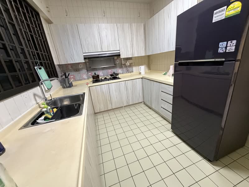 Simon Plaza Apartment For Sale at S$ 2,599,000 | PropertyGuru Singapore - Kitchen