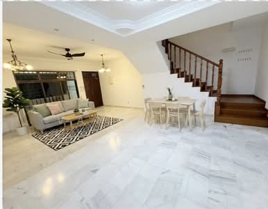For Sale - Simon Plaza