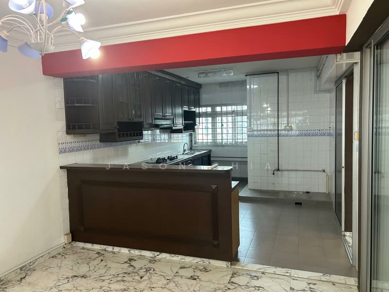 271 Choa Chu Kang Avenue 2 HDB Flat For Sale at S$ 830,000 | PropertyGuru Singapore - Kitchen