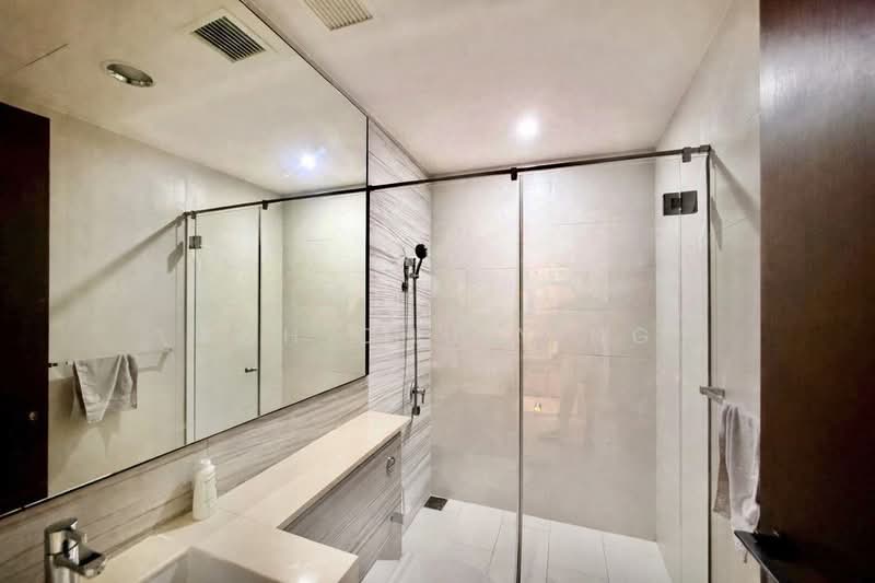 Serangoon Gardens Terraced House For Sale at S$ 4,000,000 | PropertyGuru Singapore - Bathroom