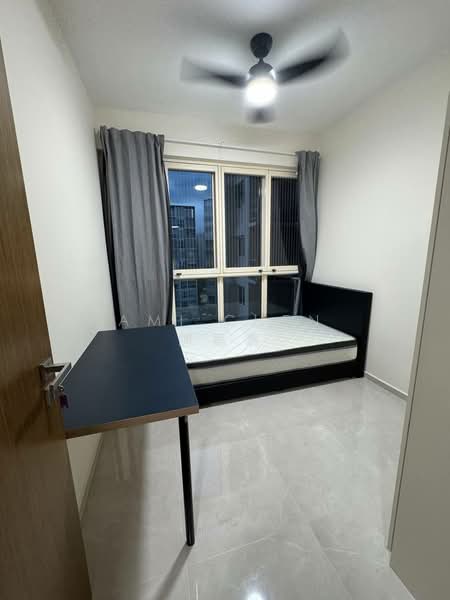 Watercolours, 25 Pasir Ris Link, Room Rental, 180 sqft, Executive Condominium For Rent, by Ami Chen 陳嘉嘉, 500096829 - Bedroom - PropertyGuru.com.sg