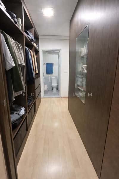 76A Redhill Road, 76A Redhill Road, 3 Bedrooms, 1,076 sqft, HDB Flat For Rent, by Edwin Lim YH, 500096837 - Walk in wadrobe - PropertyGuru.com.sg