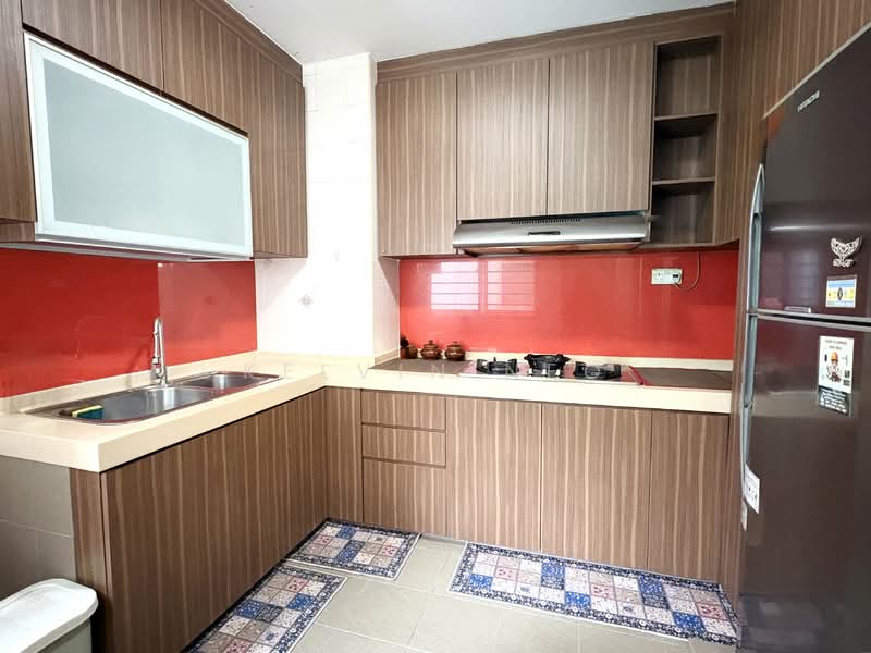 134 Edgedale Plains, 134 Edgedale Plains, 3 Bedrooms, 979 sqft, HDB Flat For Sale, by Kelvin Neo, 500096839 - Kitchen - PropertyGuru.com.sg