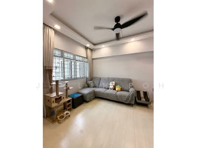 For Sale - 575 woodlands drive 16